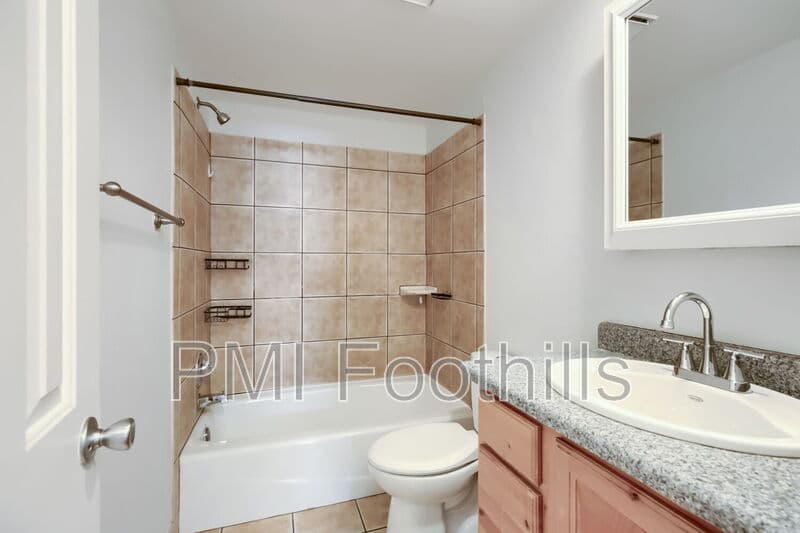 Denver Condo: 701 N Pearl Street