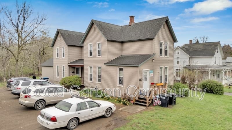 Fredonia Condo: 324 Temple
