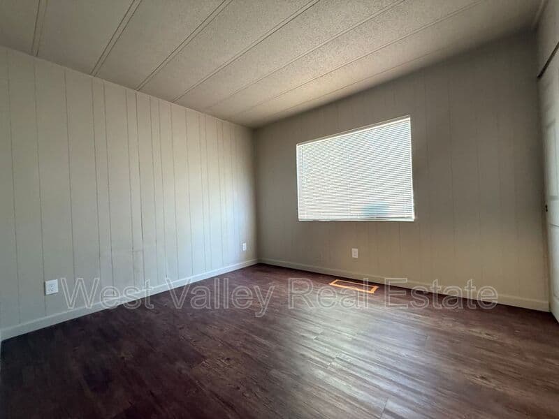 Maricopa House: 282 Mary Street