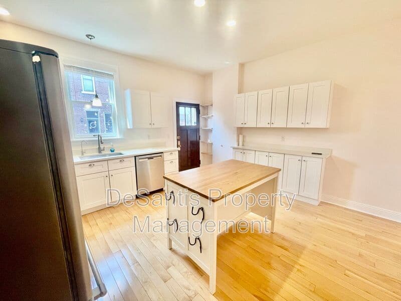 Pittsburgh Townhome: 153 43rd 1/2 Street