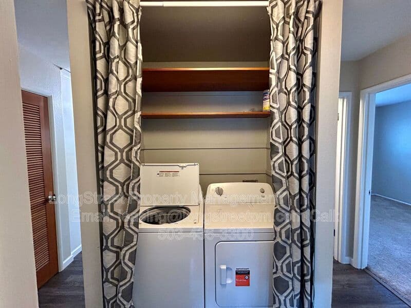 Portland House: 16764 SE Market St