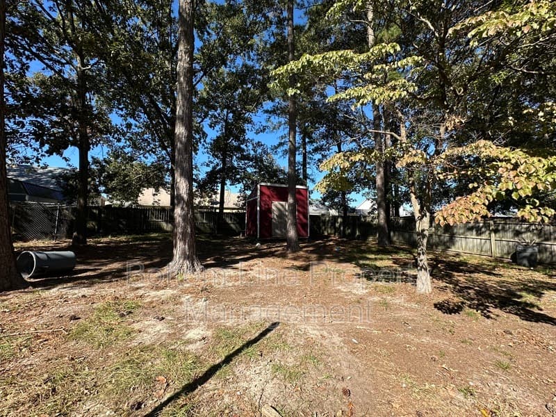Fayetteville House: 7509 Shillinglaw Circle