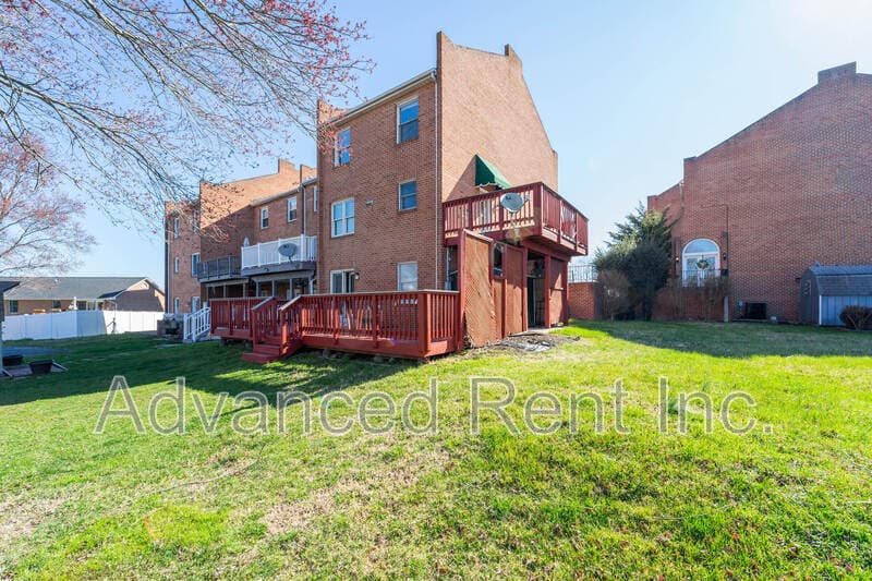 Nottingham Townhome: 23 Glasshouse Garth