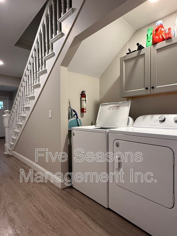 Burlington Condo: 68 South Union - A