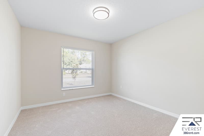 Palm Coast House: 11 Burning Tree Place
