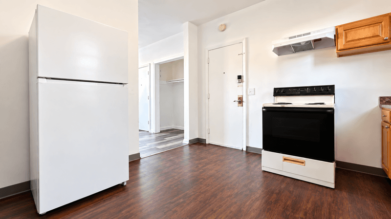 Holyoke Condo: 340 Appleton St