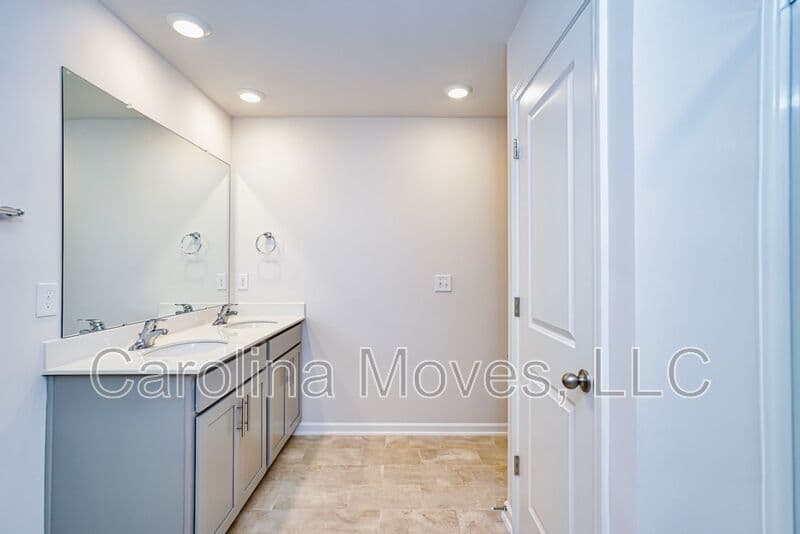 Greer Townhome: 438 Sea Grit Court