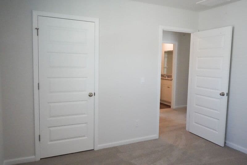 Bloomingdale House: 416 Coconut Drive