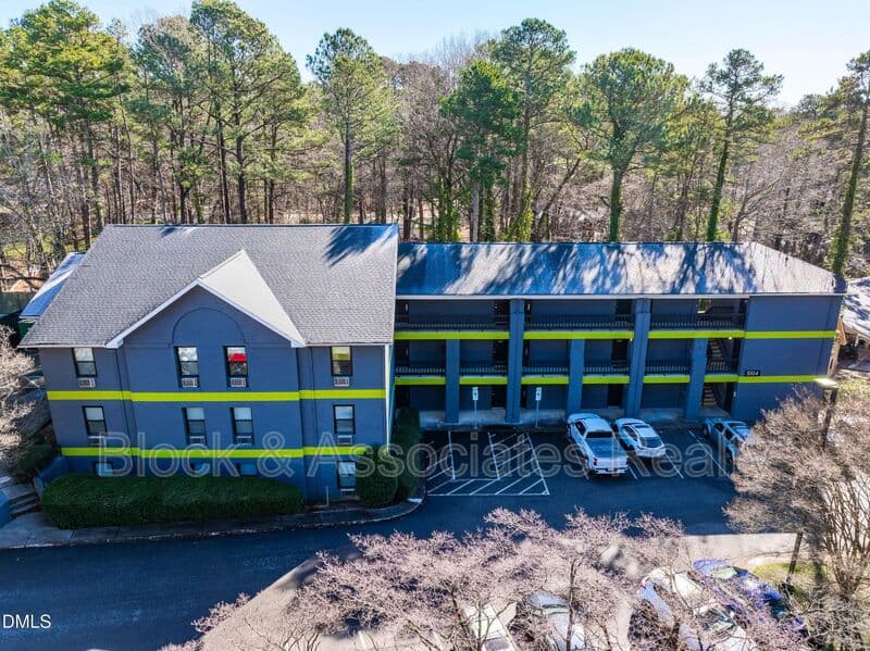 Raleigh Condo: 5104 Hollyridge Drive