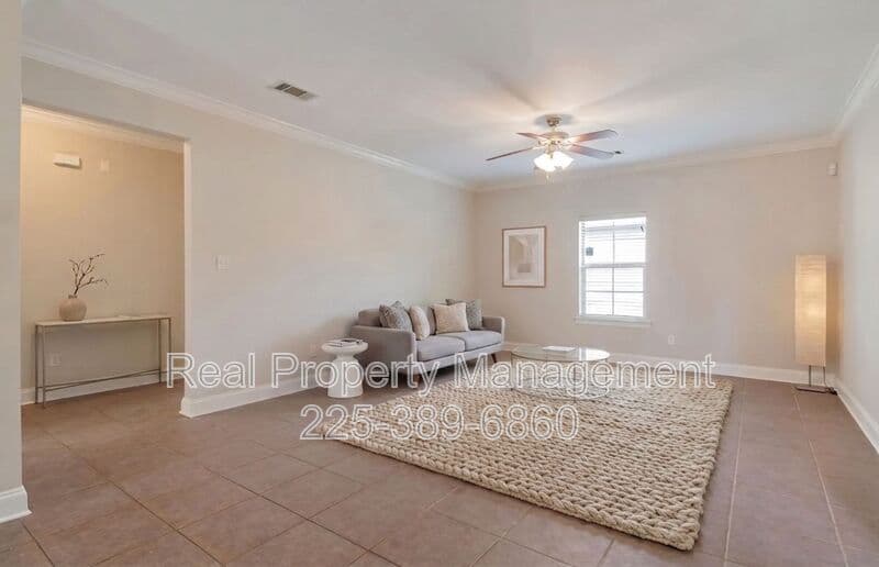 Denham Springs Apartment: 30914 LA Hwy 16