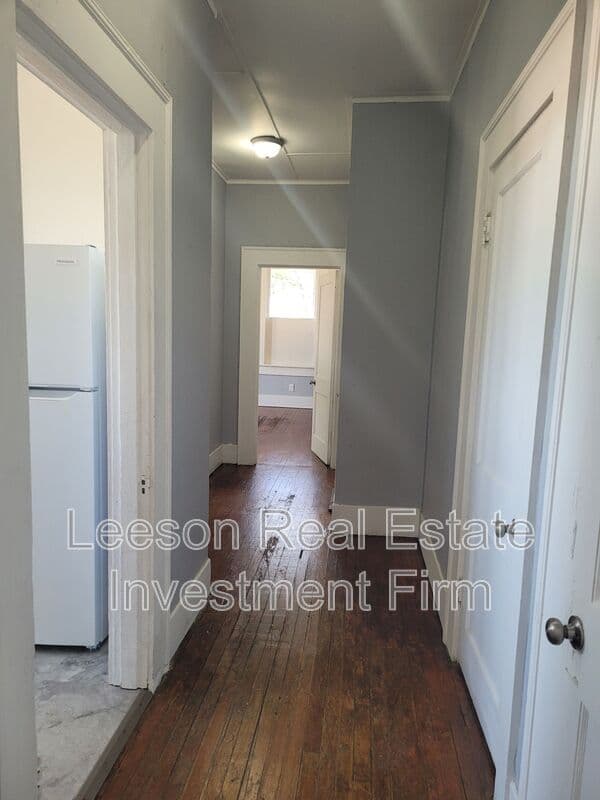 Shreveport House: 310 1/2 Kings Highway