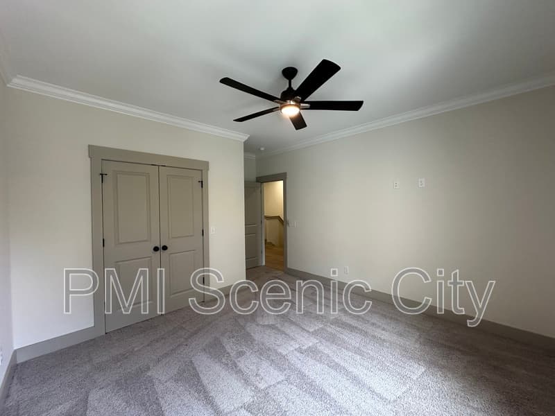 Ooltewah House: 9654 Dutton Ln