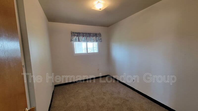 Saint Louis House: 4204 Beauty Lane