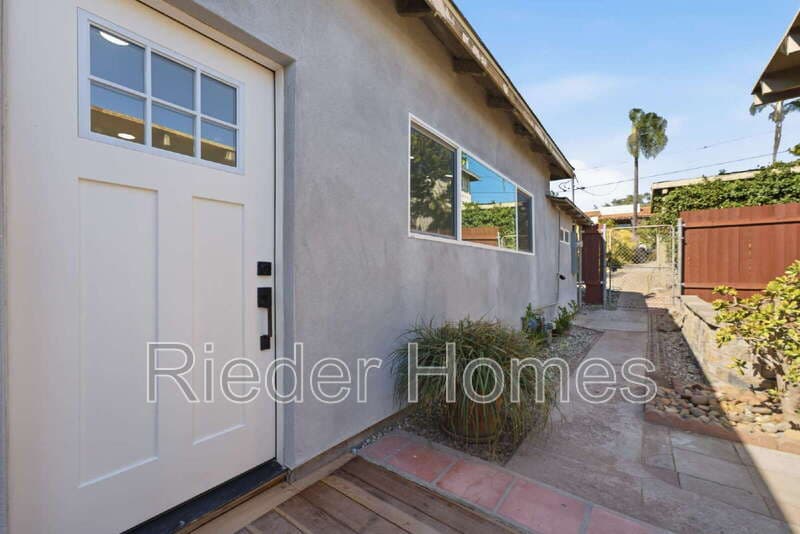 San Diego House: 2844 State Street