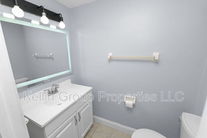 Tampa Townhome: 2862 Somerset Park Dr