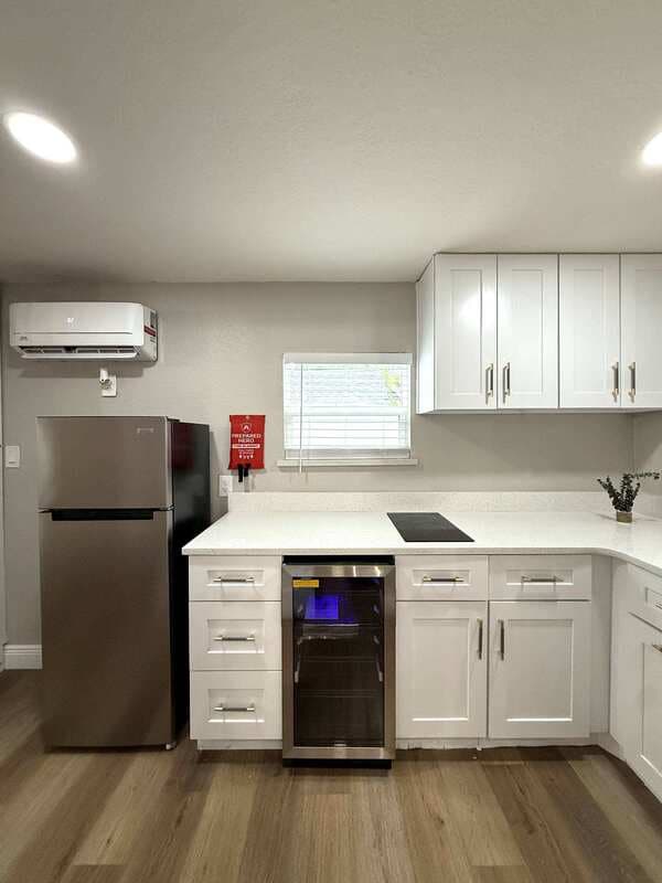 Lakeland Condo: 1704 East Elm Road - 1/2