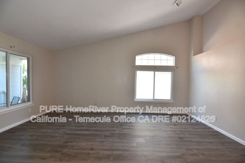Temecula House: 43068 Corte Calanda