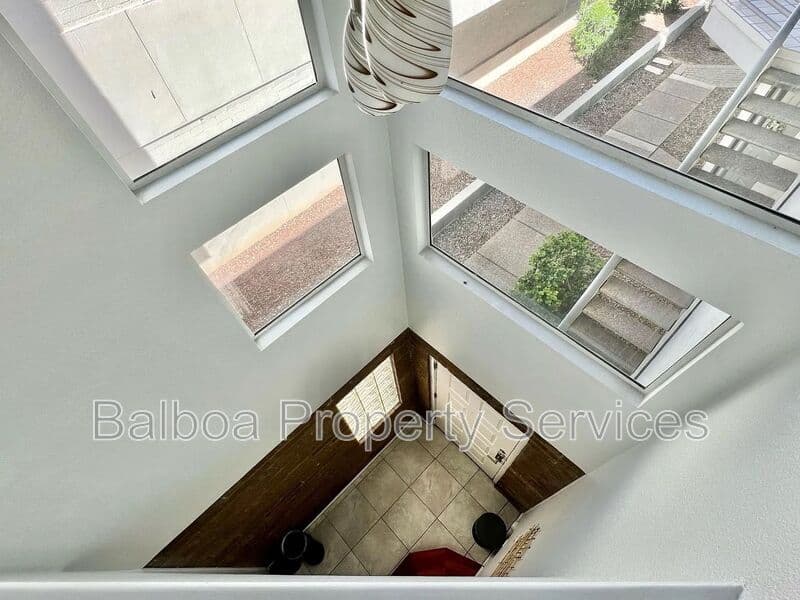 Phoenix Townhome: 3633 N 3rd Ave