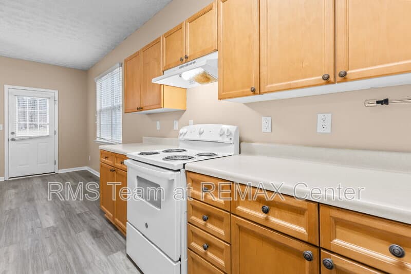 Flowery Branch Townhome: 4932 Vireo Dr