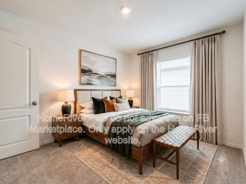 Jacksonville House: 6918 Myrtle Oak Rd