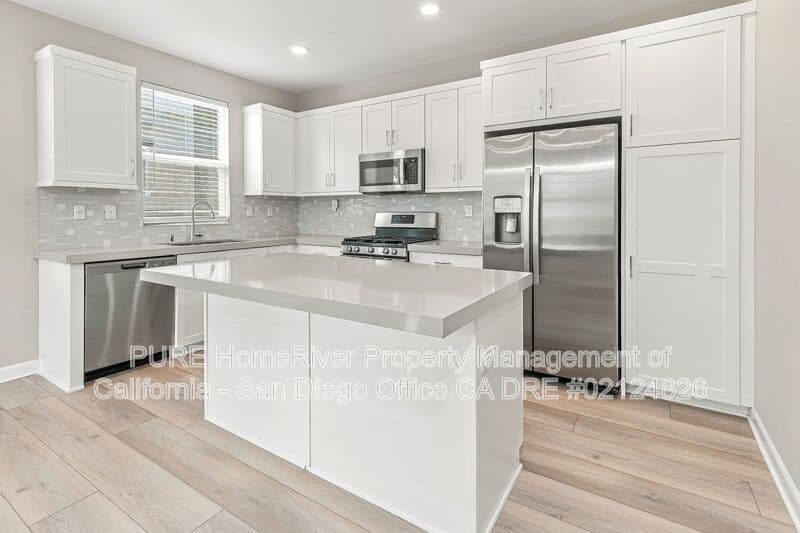 San Marcos House: 1233 Sunrise View