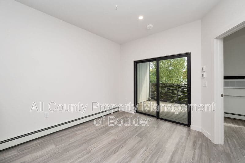 Boulder Condo: 2301 Pearl St