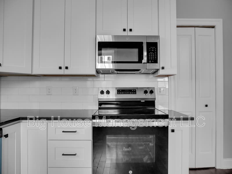 Baltimore Condo: 707 Druid Park Lake Dr