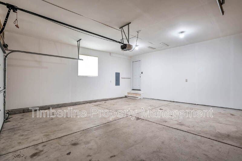 Monument House: 339 Fourth Street