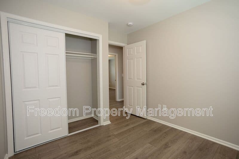 Manassas House: 10116 Wimbledon Ct