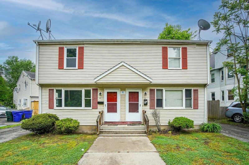 Springfield Condo: 48-50 Rifle St