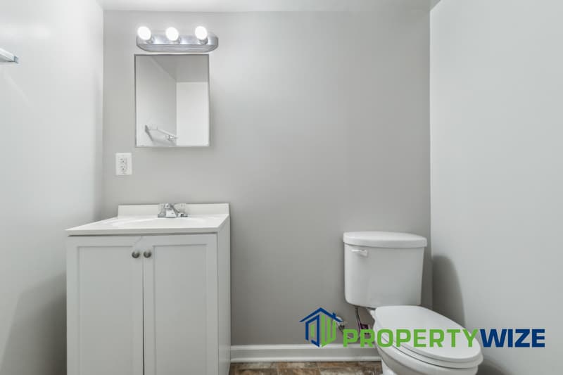 Baltimore Townhome: 3343 Avondale Avenue