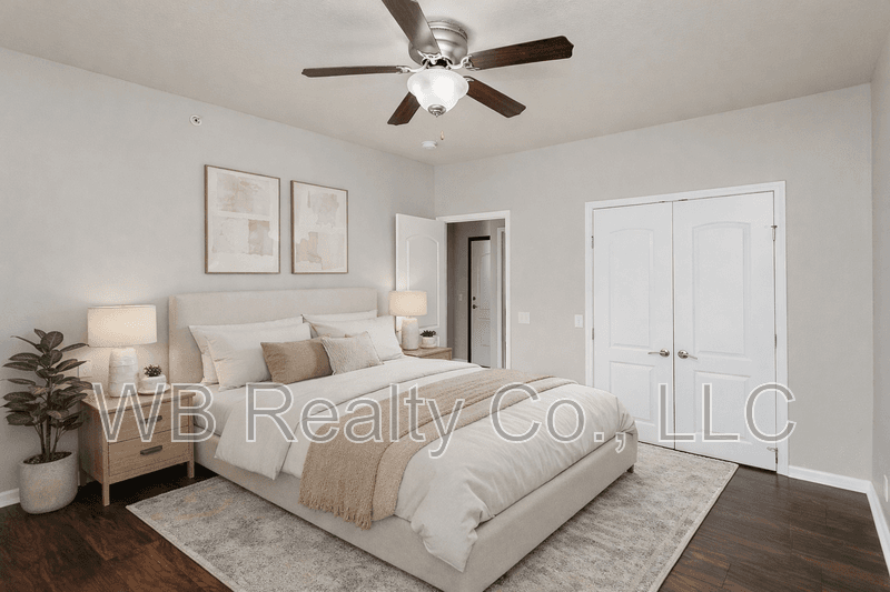 Grimes Condo: 1951 N James St