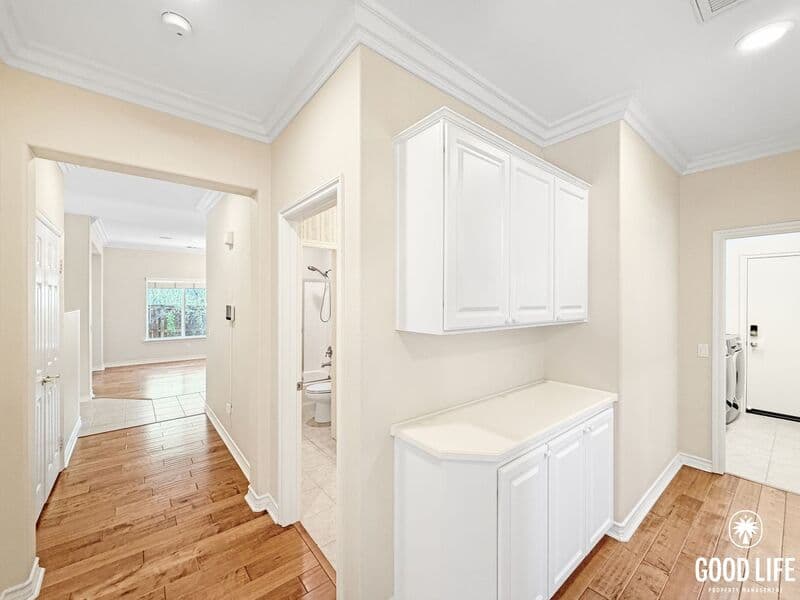 Escondido House: 3193 Willow Tree Ln