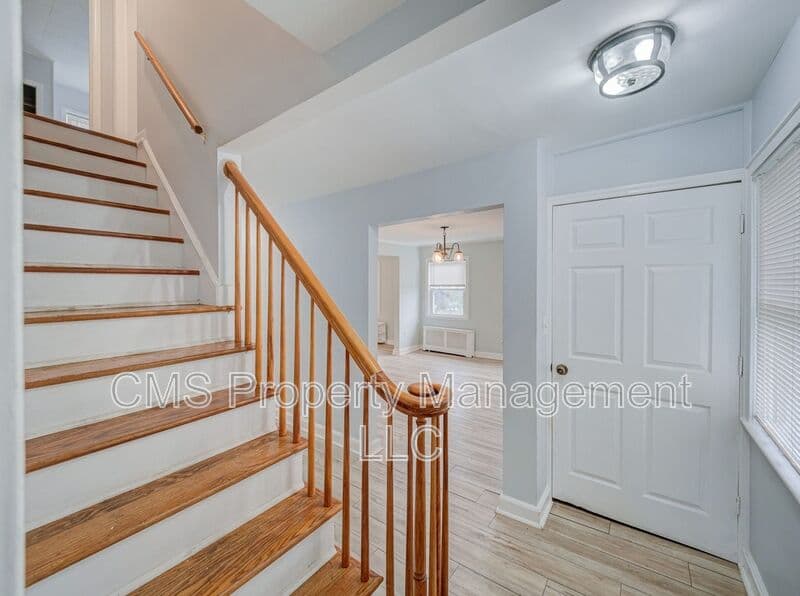 Bound Brook Condo: 407 Longwood Ave