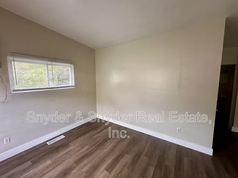 Akron Condo: 2356 Newton Street