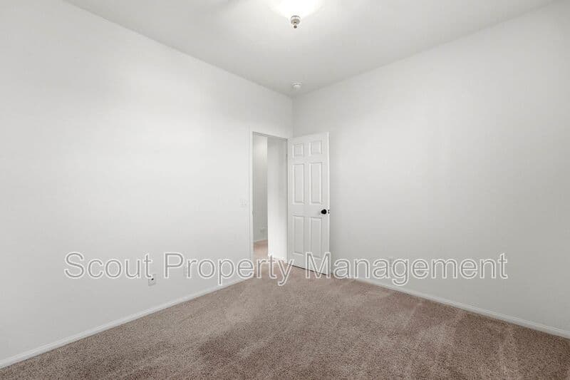 Temecula House: 40099 Annapolis Drive
