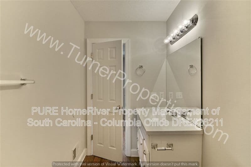 Eastover House: 1200 Hickory Hill Rd