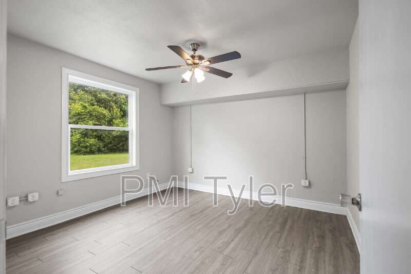 Tyler Condo: 1816 West Oakwood Street
