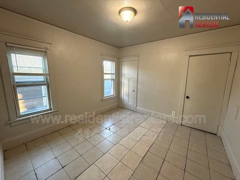 Milwaukee Condo: 2747 N 49th Street
