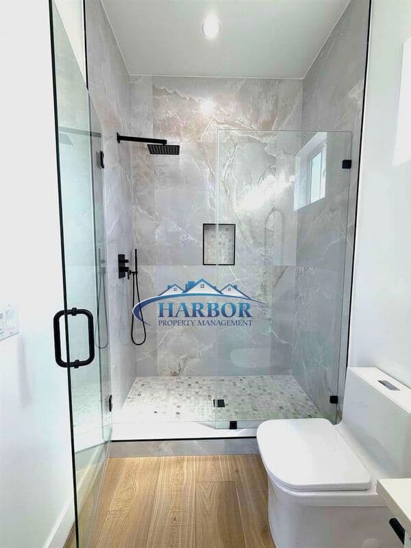 Torrance House: 2126 W 238th Street