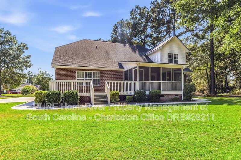 Goose Creek House: 116 Ethanhill St.