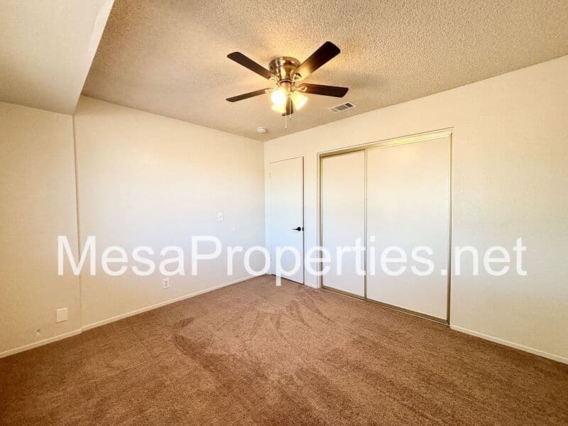 Hesperia House: 15019 Spruce St.