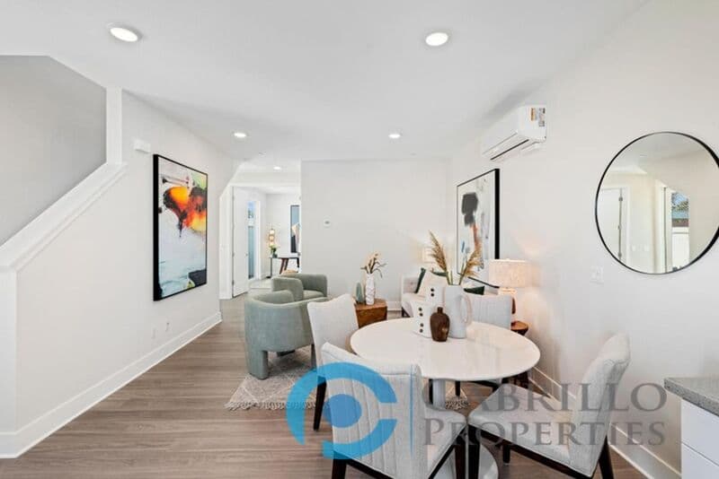 San Diego Condo: 1654 Neptune Ave