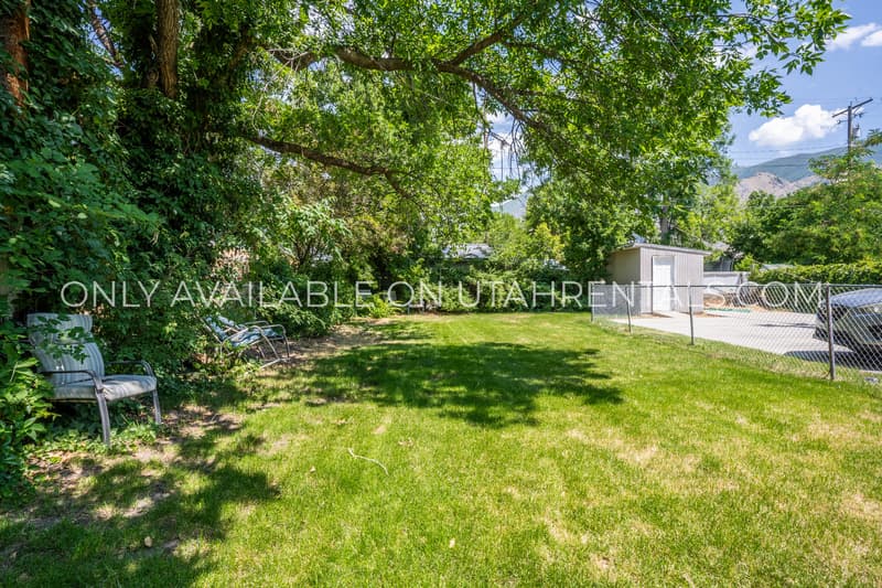 Springville Condo: 131 E 300 S