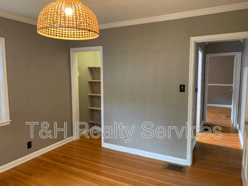 Indianapolis House: 6003 Crittenden Avenue