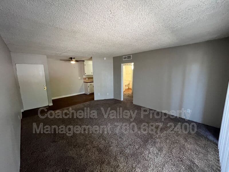 Palm Springs House: 2580 E Tahquitz Canyon Way