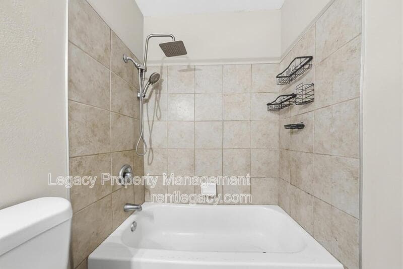 Sacramento Condo: 5146 Connecticut Dr