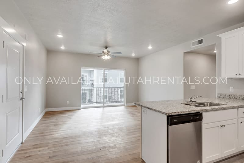 Heber City Condo: 1128 S 820 E