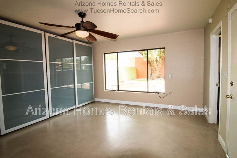 Tucson House: 122 N Martin Ave