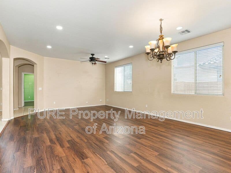 Laveen House: 7132 W Irwin Ave